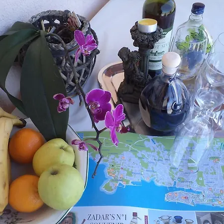 巴杜尔公寓酒店