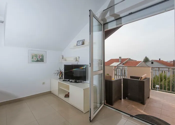 Batur Konukevi Zadar